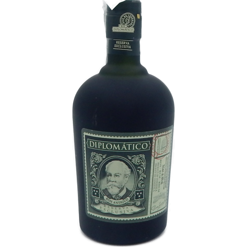 Un'esperienza di lusso: Rum Diplomatico Riserva Esclusiva CL 70